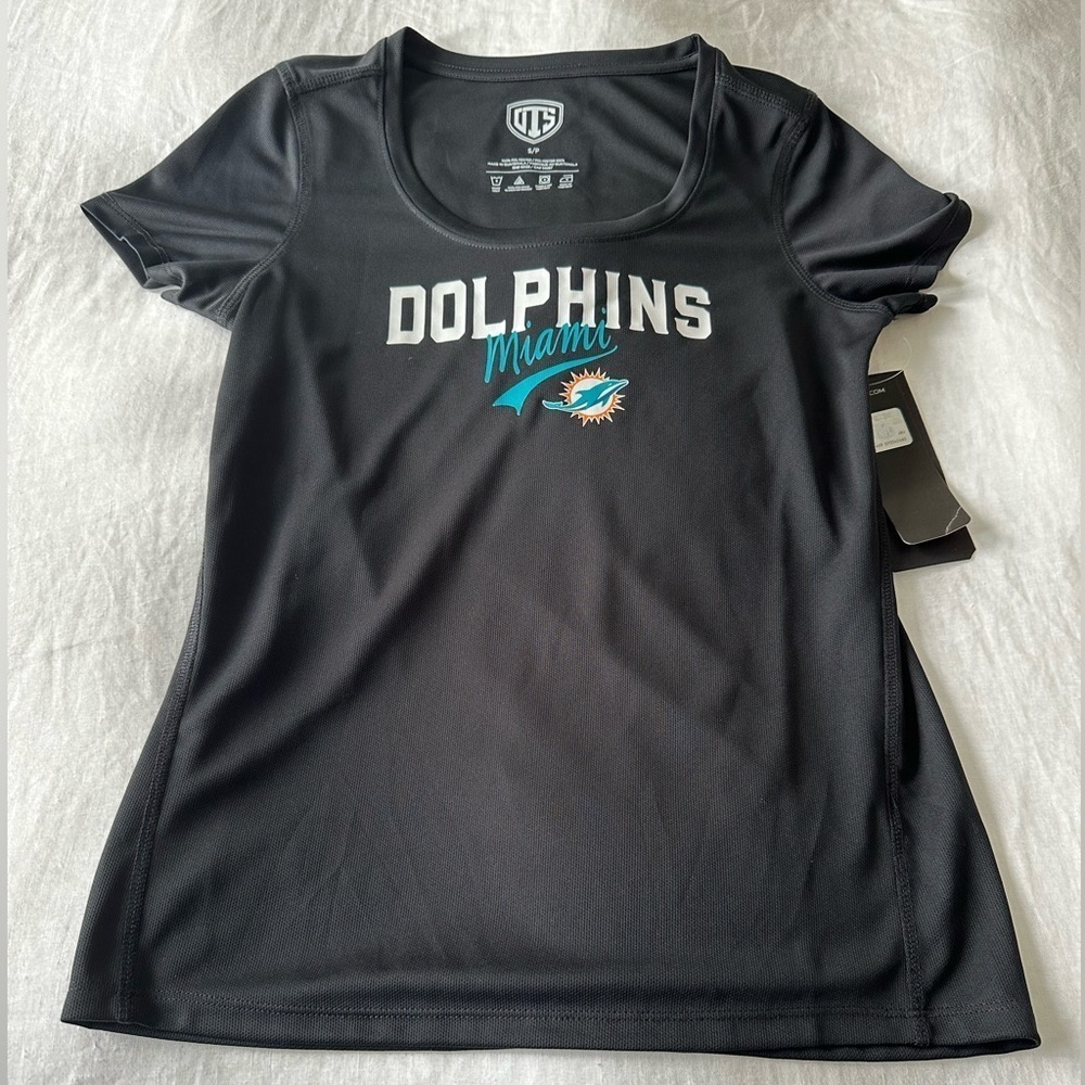 NWT NFL Miami Dolphins Women’s Tee - Size Small - Picture 2 of 6